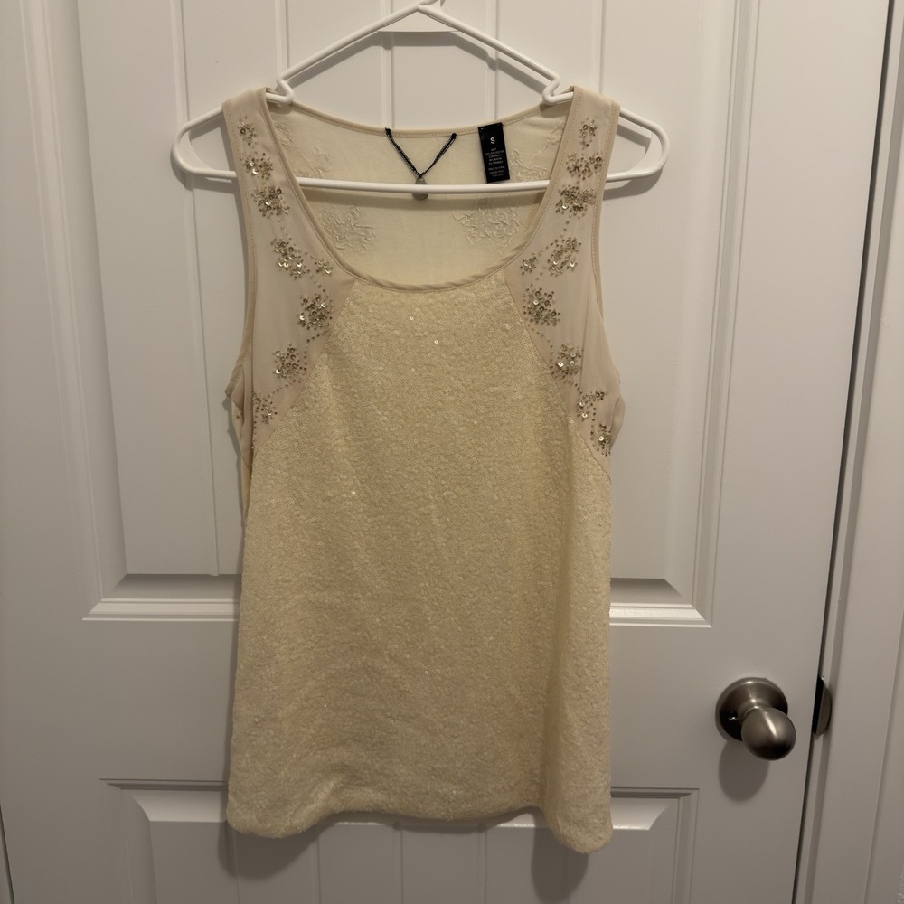 BKE Boutique Women's Ivory Tank Sequins And‎ Beads Size Small